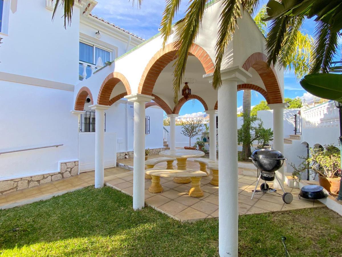 Villa Sandra Little Haven Apartment Nerja Exterior photo